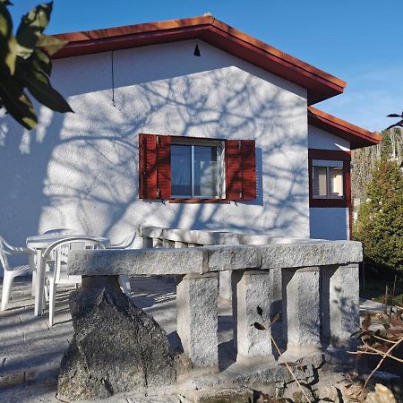 Casita independiente con jardín y chimenea. Cercedilla Exterior foto